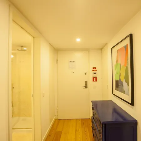 Flh Intendente Chic With Rooftop Pool * Lisboa