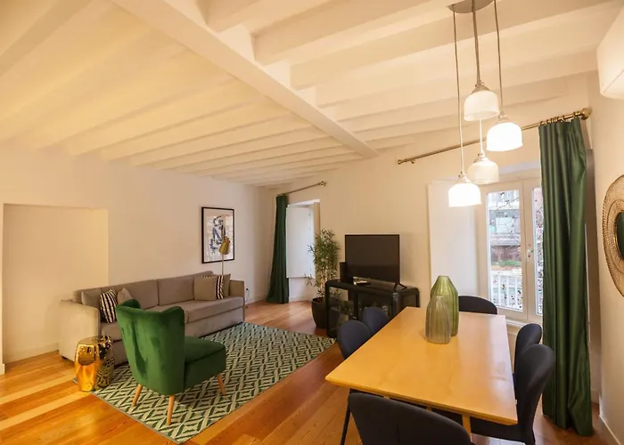 Flh Intendente Chic With Rooftop Pool Lisboa